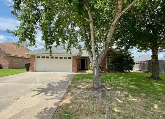 Property at 6015 Jason St, Bossier City, LA, 71111, 3 beds, 2 baths, [object Object]