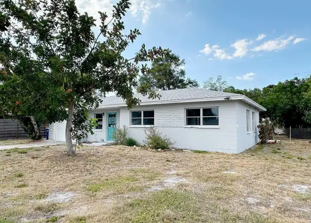 Property at 2404 Florida Blvd, Bradenton, FL, 34207, 3 beds, 1 bath, [object Object]