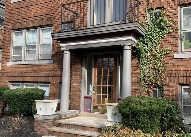 Property at 2709 Hampshire Rd Unit 201, Cleveland Heights, OH, 44106, 2 beds, 1 bath, [object Object]