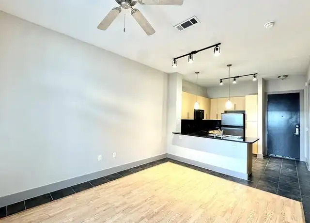 Property at 3660 Richmond Ave Unit 130, Houston, TX, 77046, 1 bed, 1 bath, [object Object]