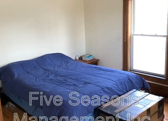 Property at 10 Pearl St Unit B, Burlington, VT, 05401, 2 beds, 2 baths, [object Object]