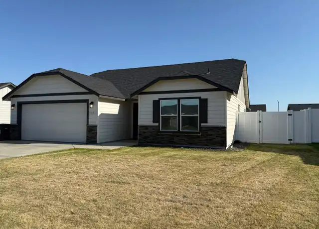 Property at 4261 W Wood Ct, Moses Lake, WA, 98837, 3 beds, 2 baths, [object Object]