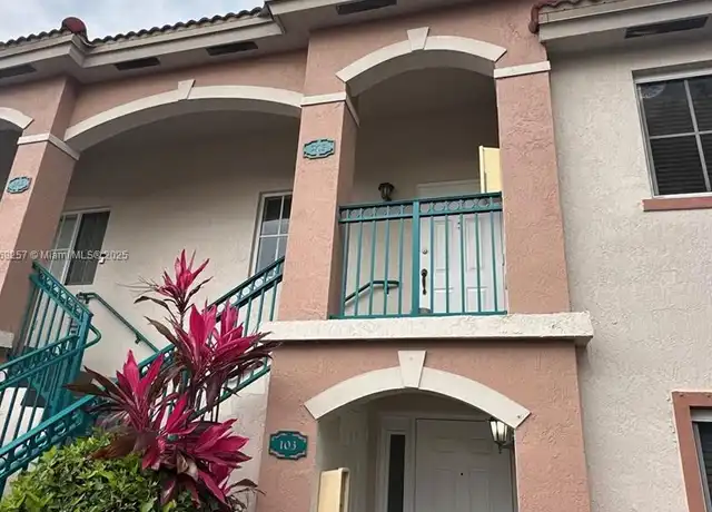 Property at 2921 SE 13th Rd Unit 203-39, Homestead, FL, 33035, 2 beds, 2 baths, [object Object]