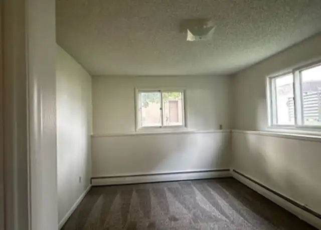 Property at 1404 Yellowstone Ave Unit 4, Billings, MT, 59102, 2 beds, 1 bath, [object Object]