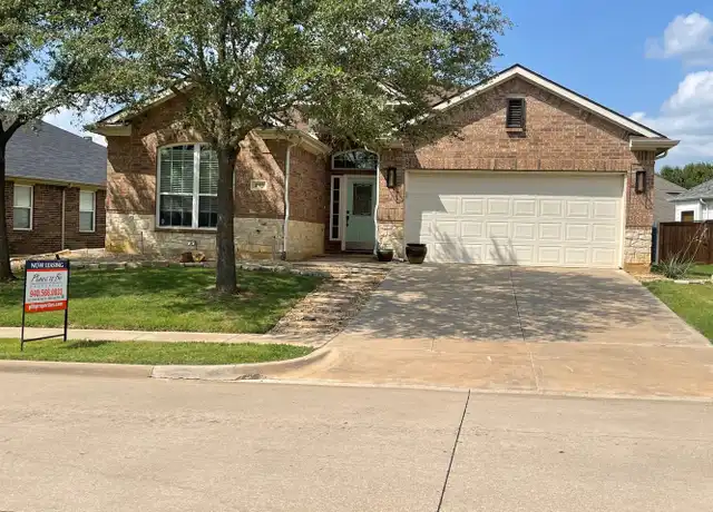 Property at 493 Jefferson Ln, Lake Dallas, TX, 75065, 3 beds, 2 baths, [object Object]