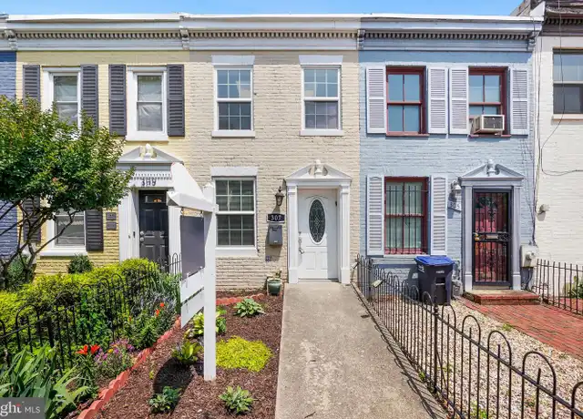 Property at 307 8th St NE, Washington, DC, 20002, 2 beds, 2 baths, [object Object]