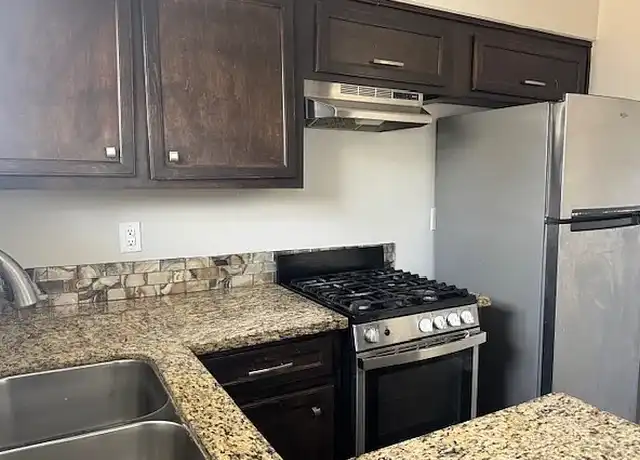 Property at 6030 Schroeder Rd, Houston, TX, 77021, 1 bed, 1 bath, [object Object]