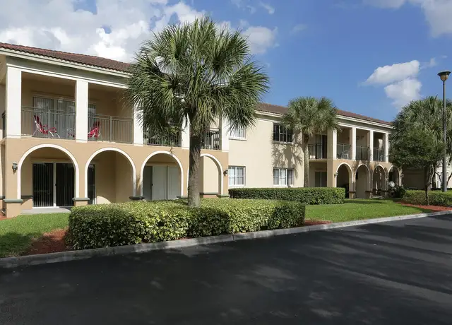 Photo of 2436 Centergate Dr, Miramar, FL 33025