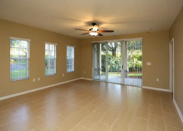 Photo of 2436 Centergate Dr, Miramar, FL 33025