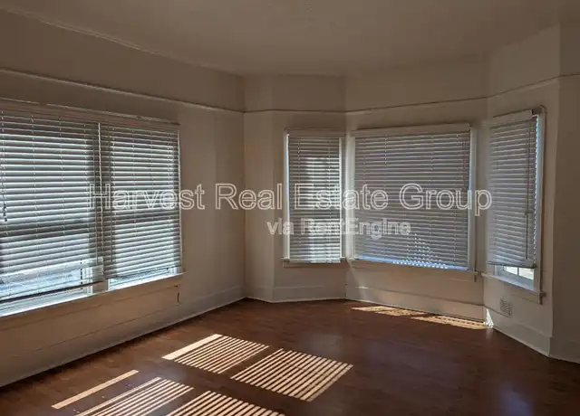 Property at 1532 8th Ave Unit 2, Oakland, CA, 94606, 0 beds, 1 bath, [object Object]