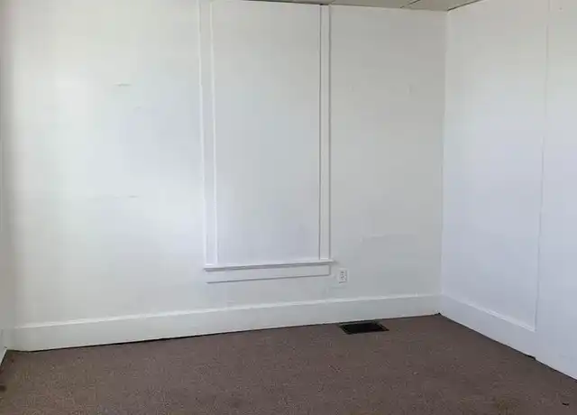 Property at 1419 Cumberland Ave Unit 2, Evansville, IN, 47712, 1 bed, 1 bath, [object Object]