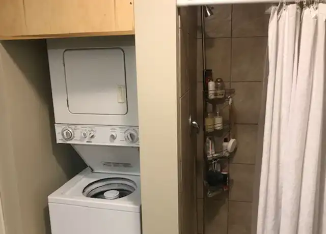 Property at 689 N Clinton St Unit 209, Syracuse, NY, 13204, 1 bed, 1 bath, [object Object]