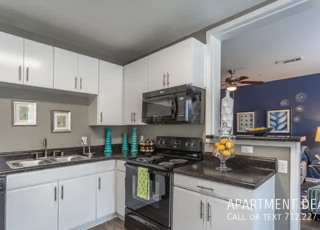 Property at 5520 Griggs Rd Unit 3040, Houston, TX, 77021, 2 beds, 2 baths, [object Object]