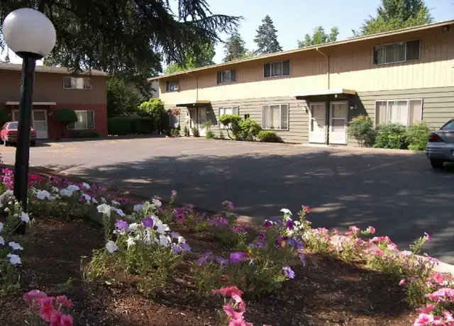 Property at 7827 SW 30th Ave #17, Portland, OR, 97219, 2 beds, 2 baths, [object Object]