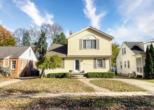 Property at 806 N Altadena Ave, Royal Oak, MI, 48067, 3 beds, 2.5 baths, [object Object]