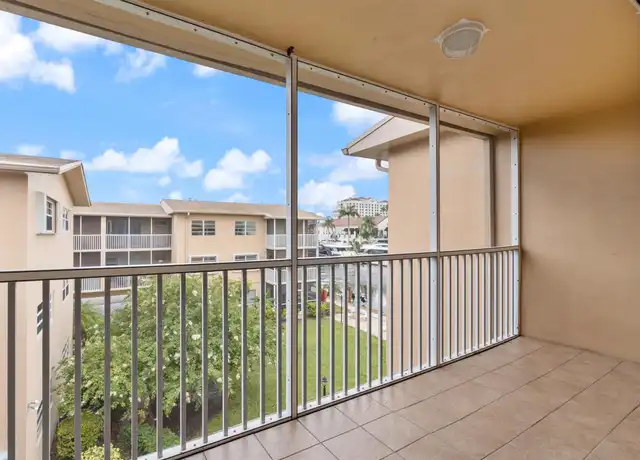 Property at 1510 SE 15th St #309, Fort Lauderdale, FL, 33316, 1 bed, 1 bath, [object Object]
