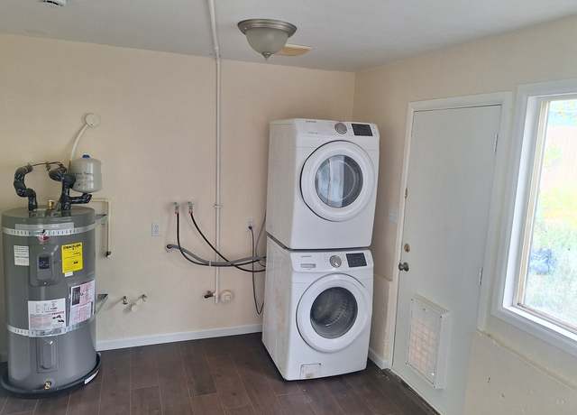 Photo of 103 S 24th St, Mount Vernon, WA 98274
