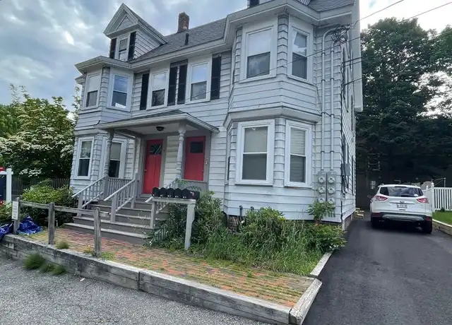 Property at 10 Pine St Apt 3, Kittery, ME, 03904, 1 bed, 1 bath, [object Object]