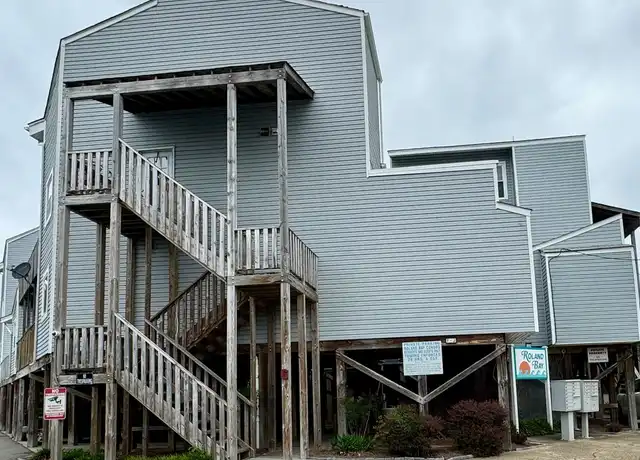 Property at 1326 W Ocean View Ave, Norfolk, VA, 23503, 2 beds, 2.5 baths, [object Object]