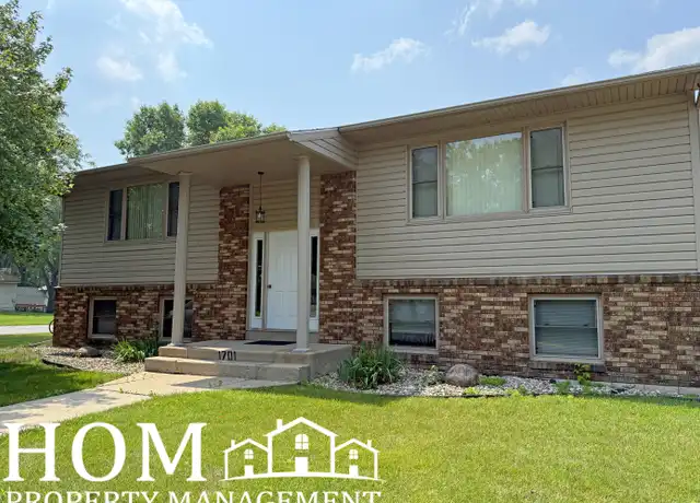 Property at 1701 Pleasant View Dr Unit 3, North Mankato, MN, 56003, 1 bed, 1 bath, [object Object]