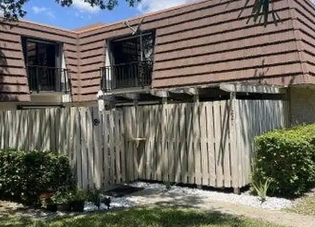 Property at 1221 12th Ln, Palm Beach Gardens, FL, 33418, 3 beds, 2.5 baths, [object Object]