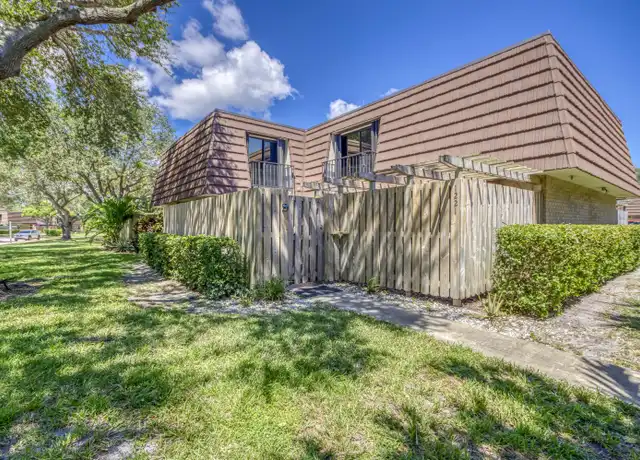 Property at 1221 12th Ln, Palm Beach Gardens, FL, 33418, 3 beds, 2.5 baths, [object Object]
