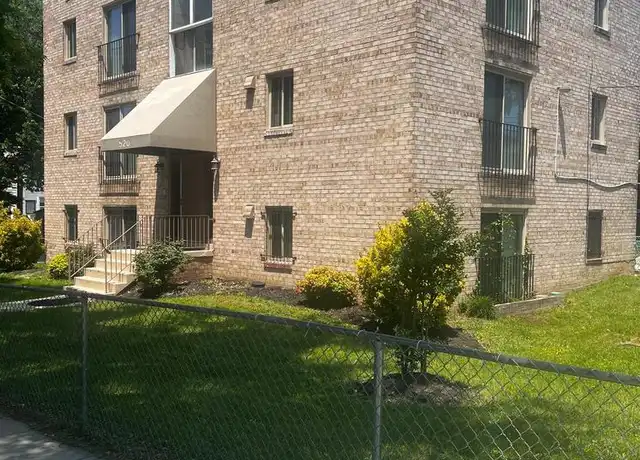 Property at 520 Franklin St NE Unit 302, Washington, DC, 20017, 2 beds, 1 bath, [object Object]