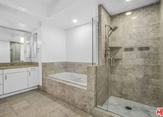 Property at 13600 Marina Pointe Dr #407, Marina del Rey, CA, 90292, 2 beds, 3 baths, [object Object]