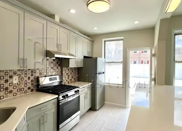 Property at 3003 41st St Unit 1, Astoria, NY, 11103, 3 beds, 1 bath, [object Object]