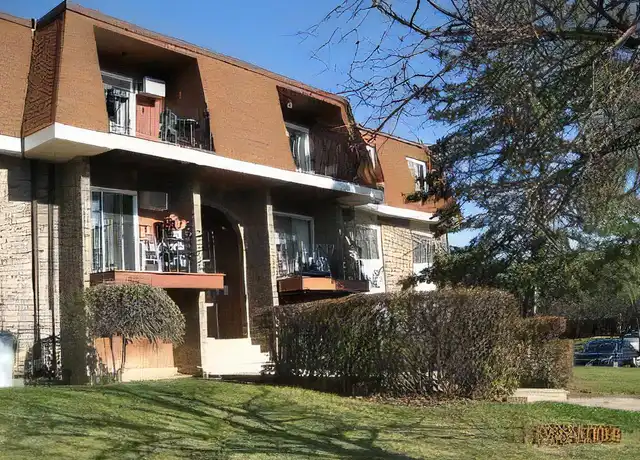 Property at 580 Mesa Dr #203, Hoffman Estates, IL, 60169, 2 beds, 1 bath, [object Object]