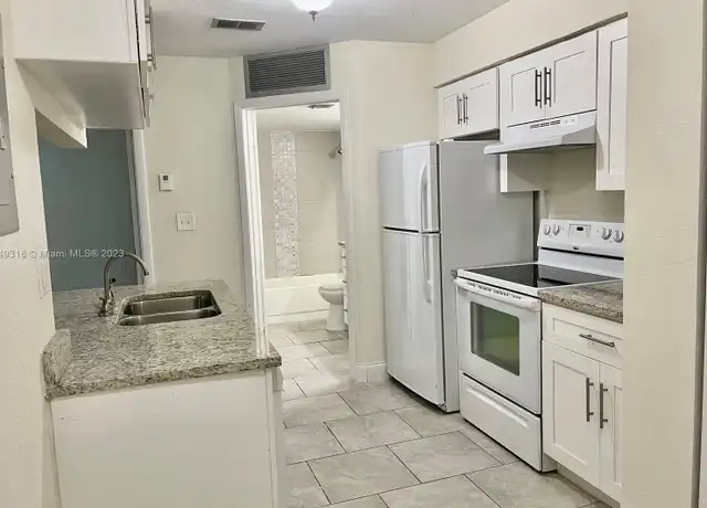 Property at 17325 NW 67th Ct, Hialeah, FL, 33015, 1 bed, 1 bath, [object Object]