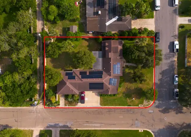 Property at 1635 Sam Houston Dr, Harlingen, TX, 78550, 4 beds, 2 baths, [object Object]