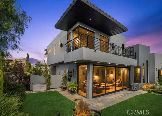 Property at 3251 Rimcrest Cir, Laguna Beach, CA, 92651, 2 beds, 2.5 baths, [object Object]