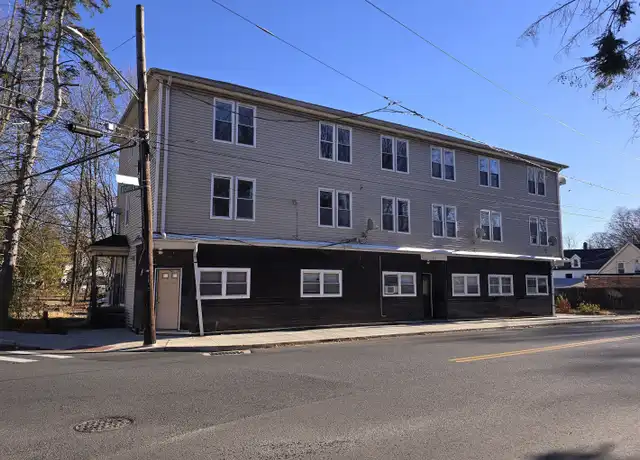 Property at 158 Boyden St Unit 8, Waterbury, CT, 06704, 1 bed, 1 bath, [object Object]