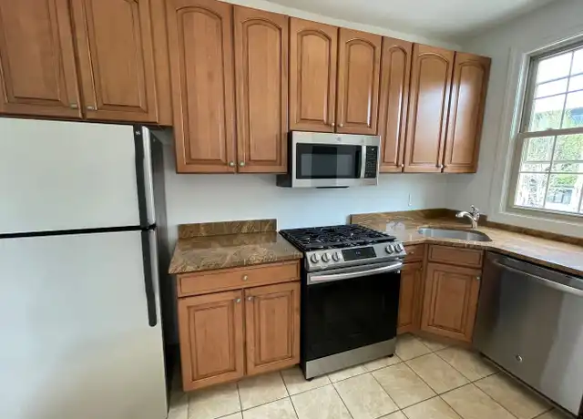 Property at 1111 Lamont St NW, Washington, DC, 20010, 1 bed, 1 bath, [object Object]