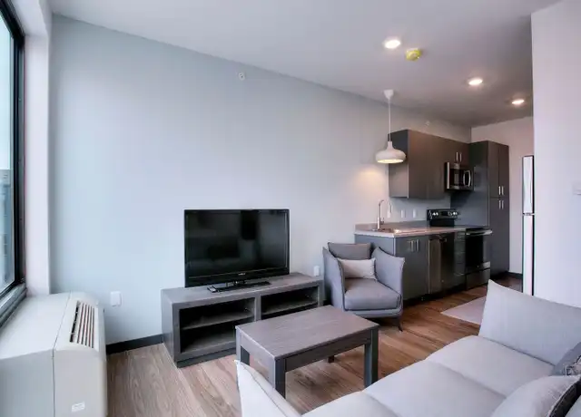 Property at 124 Douglas St Unit 124- ADA Furnished, Omaha, NE, 68131, 0 beds, 1 bath, [object Object]