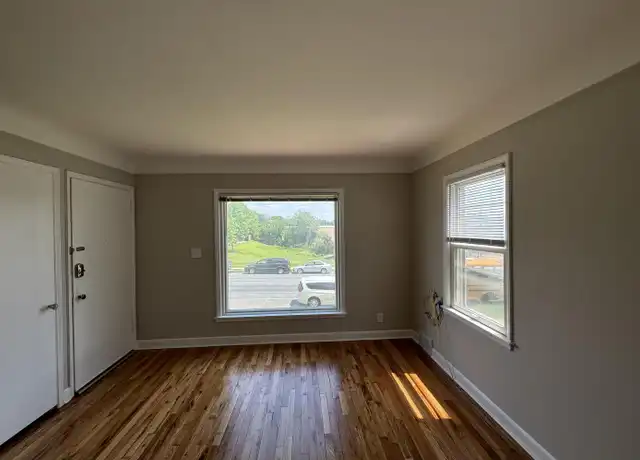 Property at 5822 Nicollet Ave, Minneapolis, MN, 55419, 2 beds, 1 bath, [object Object]