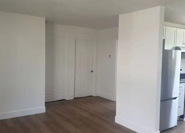 Property at 1135 Gordon Ln, Redding, CA, 96002, 3 beds, 1 bath, [object Object]