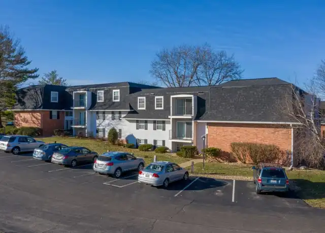 Property at 4019 W Hollow Creek Dr Unit 4, Peoria, IL, 61615, 2 beds, 2 baths, [object Object]