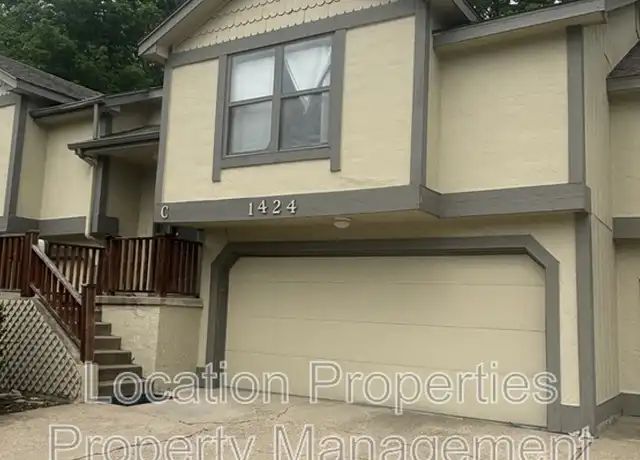 Property at 1424 Applegate Ct Unit C 1, Lawrence, KS, 66049, 2 beds, 2 baths, [object Object]