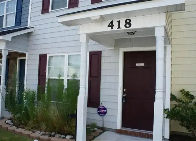 Property at 418 Caldwell Loop, Jacksonville, NC, 28546, 2 beds, 1.5 baths, [object Object]