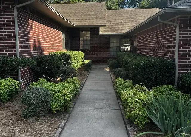 Property at 4106 Free Ferry Ln, Fort Smith, AR, 72903, 3 beds, 2 baths, [object Object]