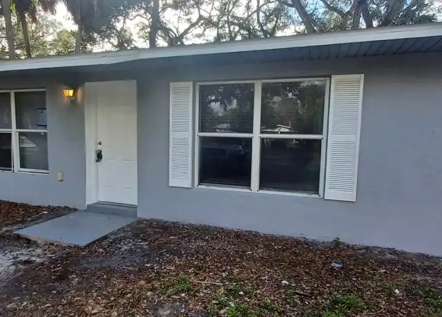 Property at 1410 SE 7th St, Okeechobee, FL, 34974, 3 beds, 2 baths, [object Object]