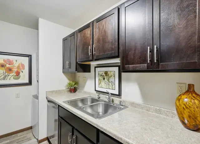 Photo of 9993 W North Ave, Wauwatosa, WI 53226