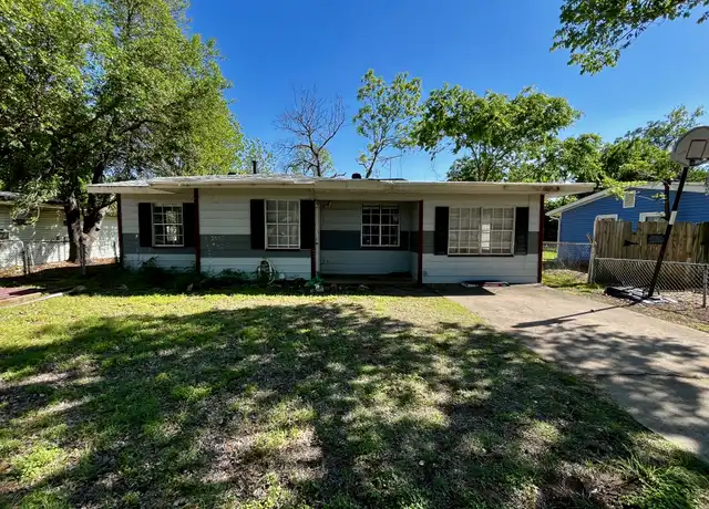 Property at 608 Bluebonnet Dr, Hurst, TX, 76053, 3 beds, 2 baths, [object Object]