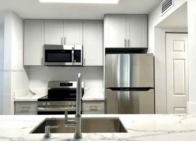 Property at 15770 SW 106th Ter #105, Miami, FL, 33196, 2 beds, 2 baths, [object Object]