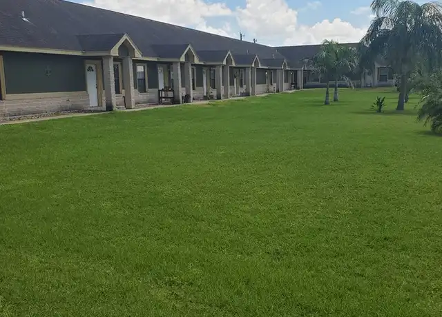 Property at 630 Mile 2 1/2 E Unit 2, Mercedes, TX, 78570, 2 beds, 2 baths, [object Object]