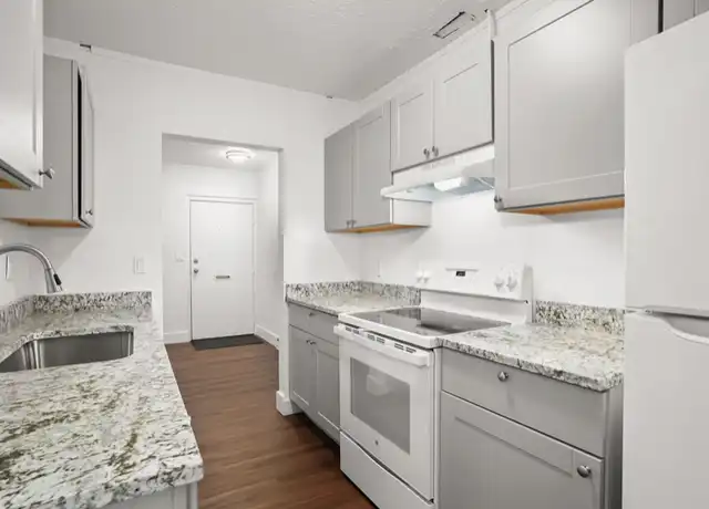 Property at 177 SE 5th Ave Unit A, Hillsboro, OR, 97123, 1 bed, 1 bath, [object Object]