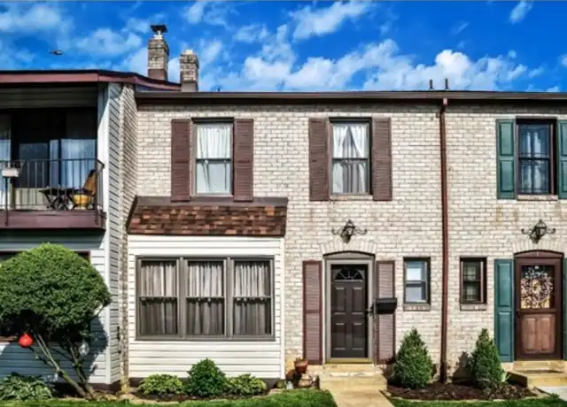 Property at 3 West Ct, Wilmington, DE, 19810, 3 beds, 2.5 baths, [object Object]