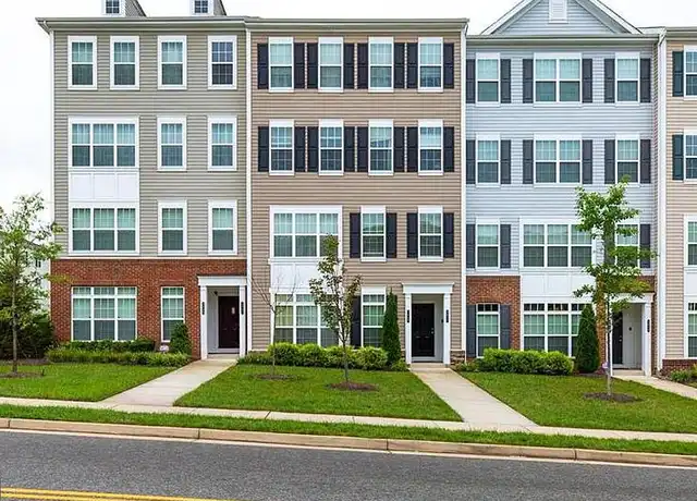 Property at 3009 Chesapeake Dr Unit 1, Dumfries, VA, 22026, 3 beds, 2.5 baths, [object Object]